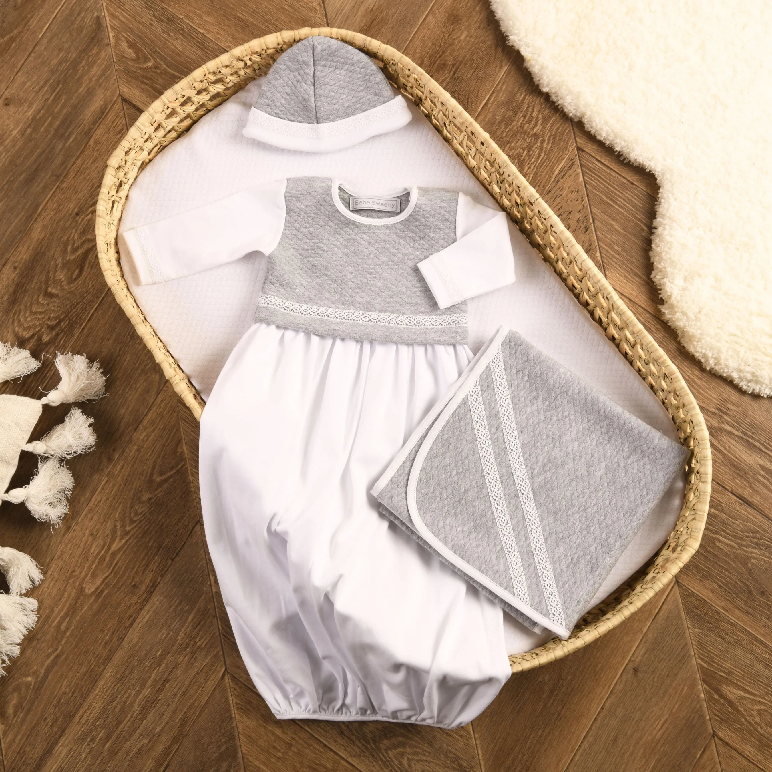 Boys White & Grey Quilted Cotton Gown Set (3)