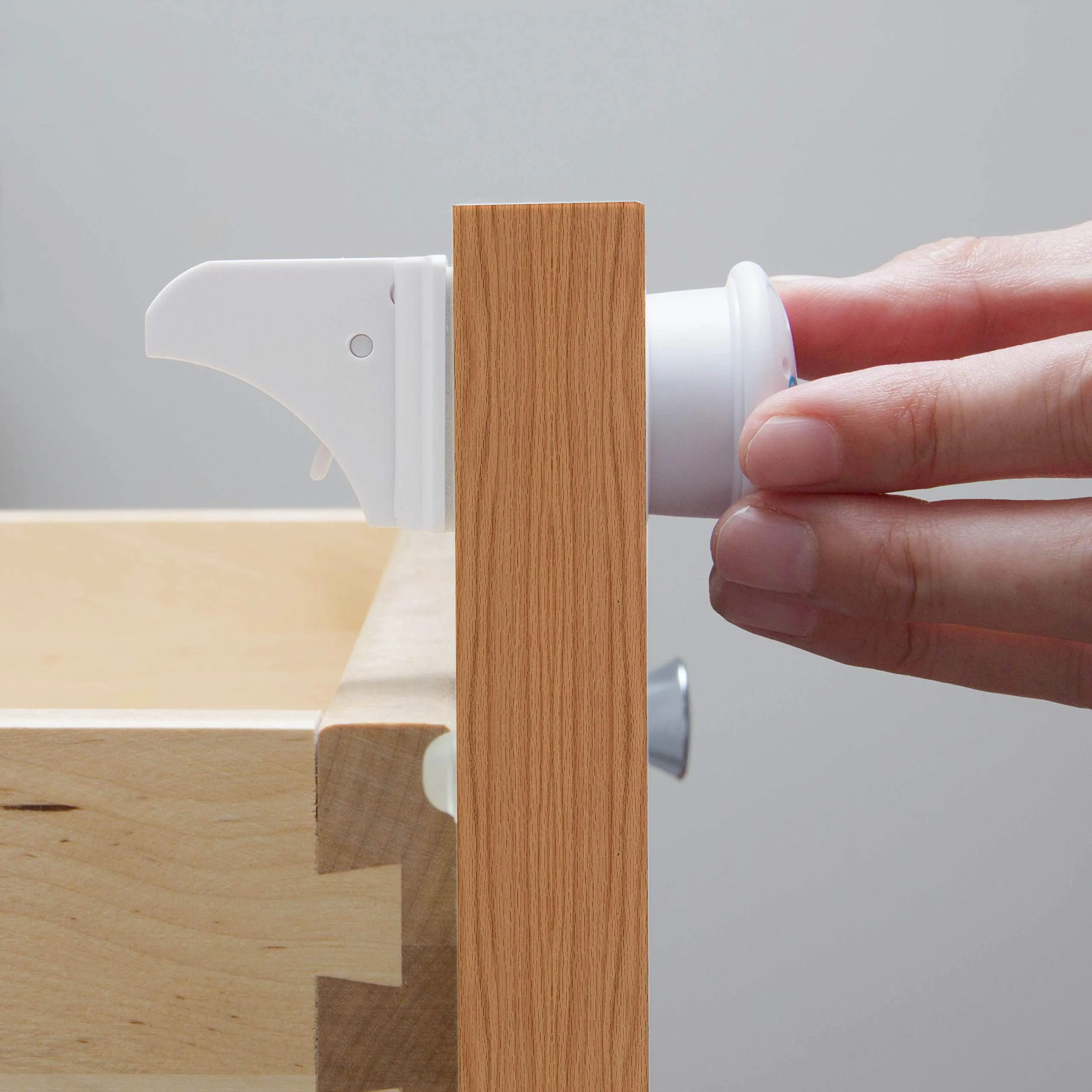 Magnetic Locks - 12 Locks   2 Keys - Magnetic Baby Safety Cabinet And Drawer Locks Child