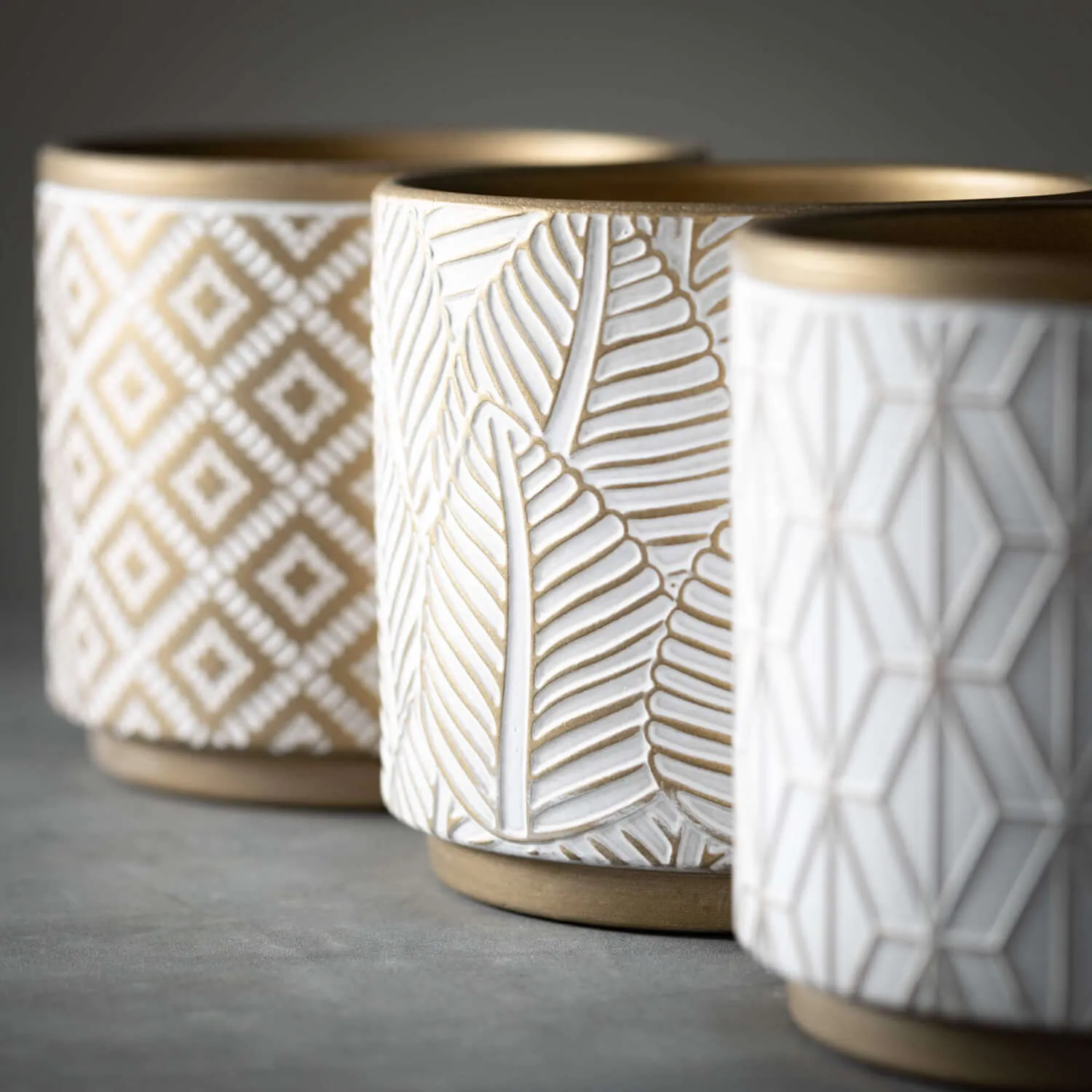 Modern Motif Gold Pot