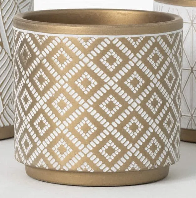 Modern Motif Gold Pot