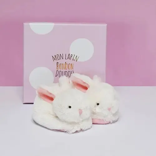 Plush rattle baby booties - pink